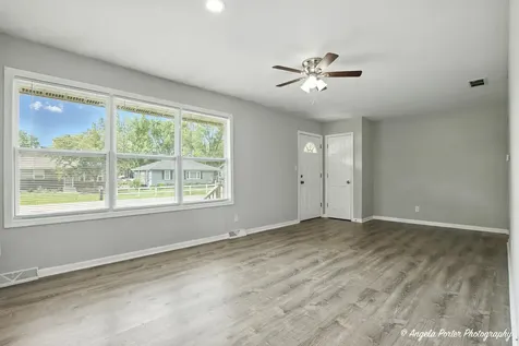 4420 Clearview Drive Mchenry IL 60050