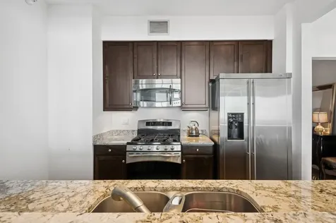 1201 South Prairie Avenue Chicago IL 60605