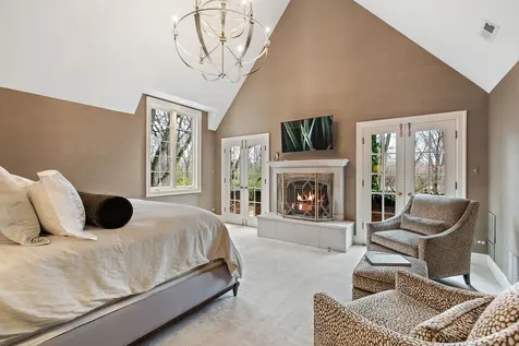 285 West Westminster Avenue Lake Forest IL 60045