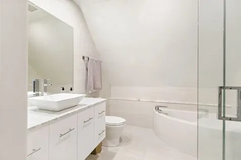 285 West Westminster Avenue Lake Forest IL 60045