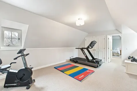 285 West Westminster Avenue Lake Forest IL 60045