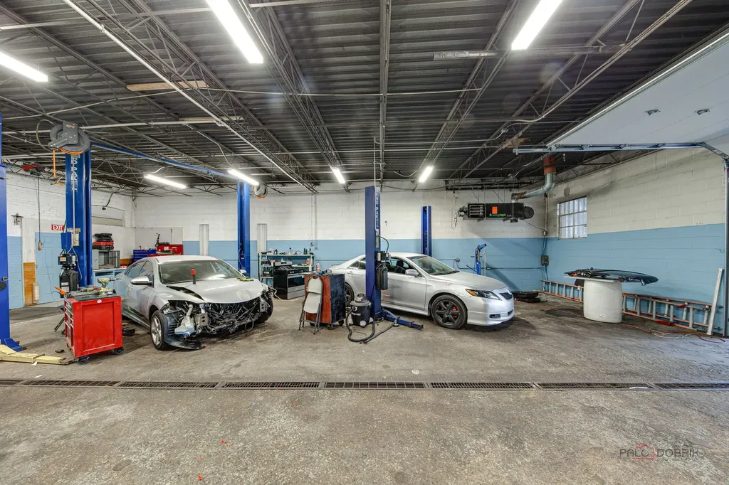 3445 North Pulaski Road Chicago IL 60641