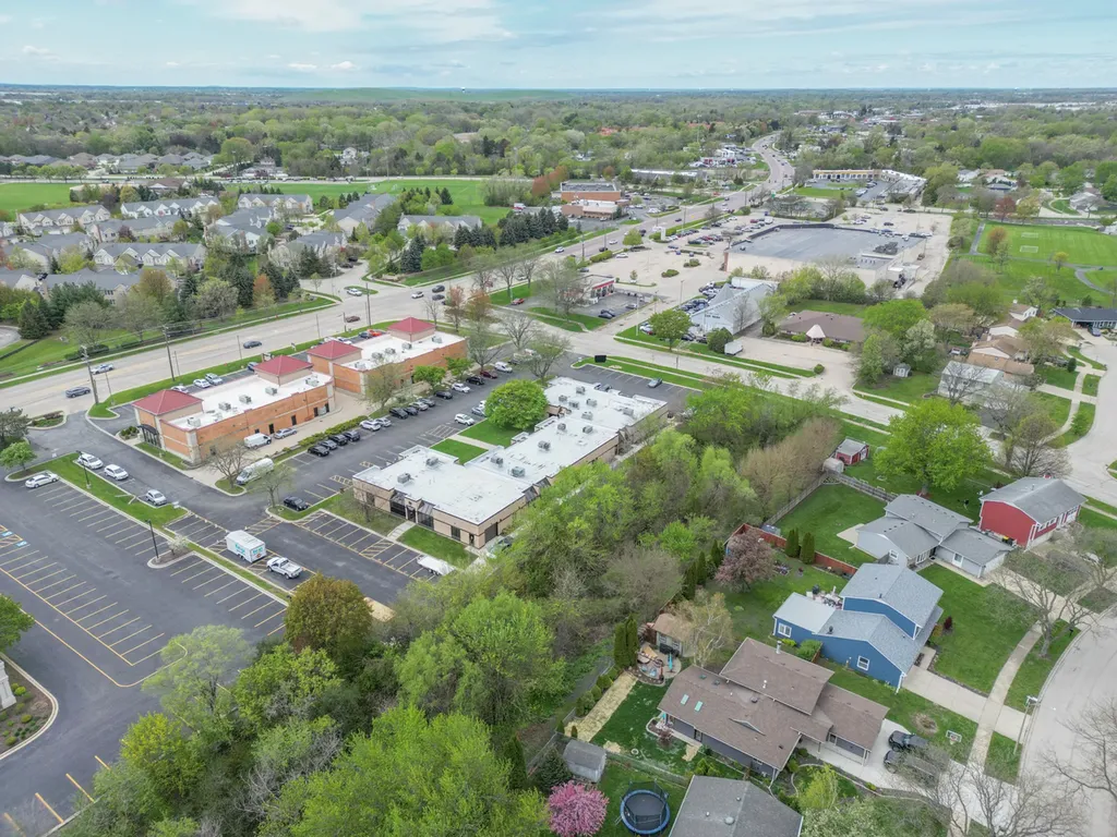 490 West Lake Street Roselle IL 60172