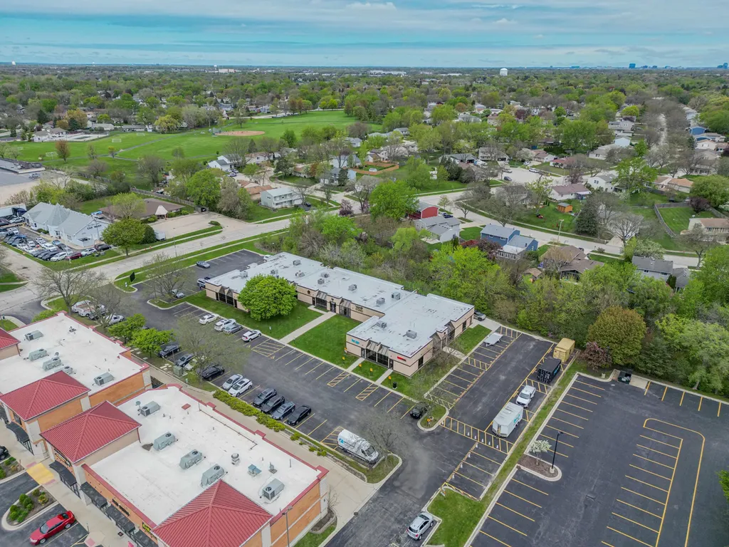 490 West Lake Street Roselle IL 60172
