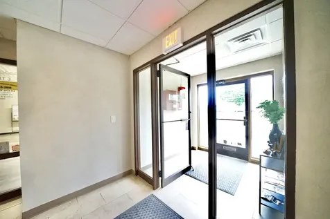 490 West Lake Street Roselle IL 60172
