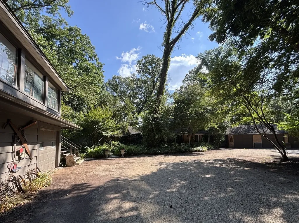 29W101 Morris Court Warrenville IL 60555