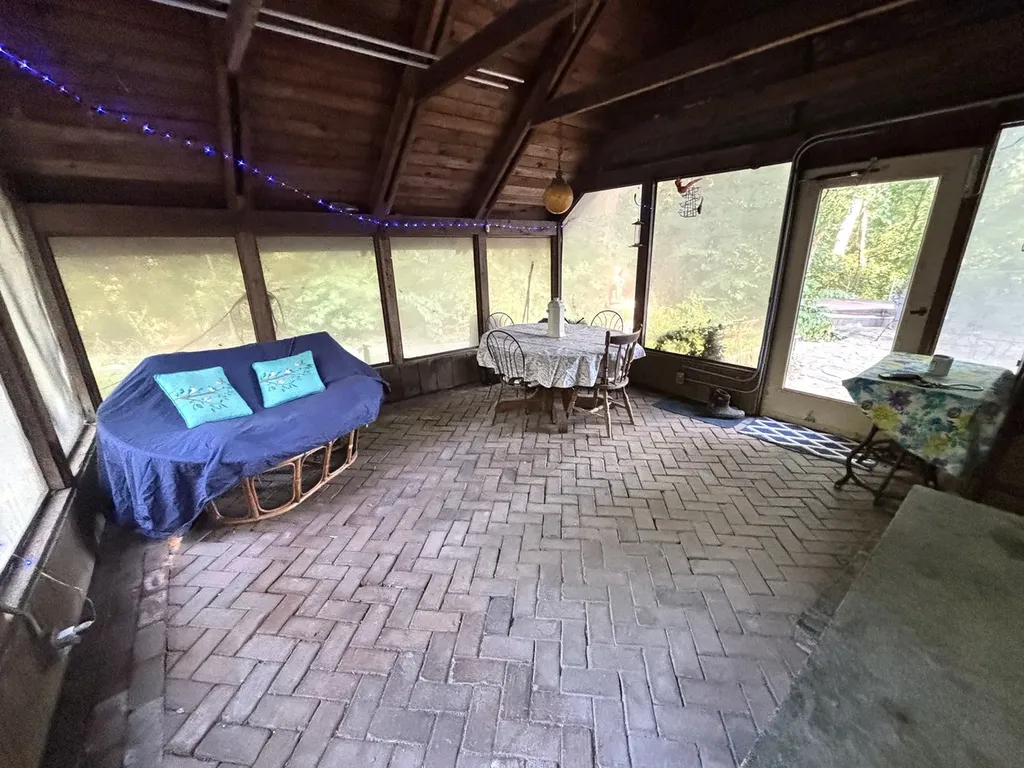 29W101 Morris Court Warrenville IL 60555
