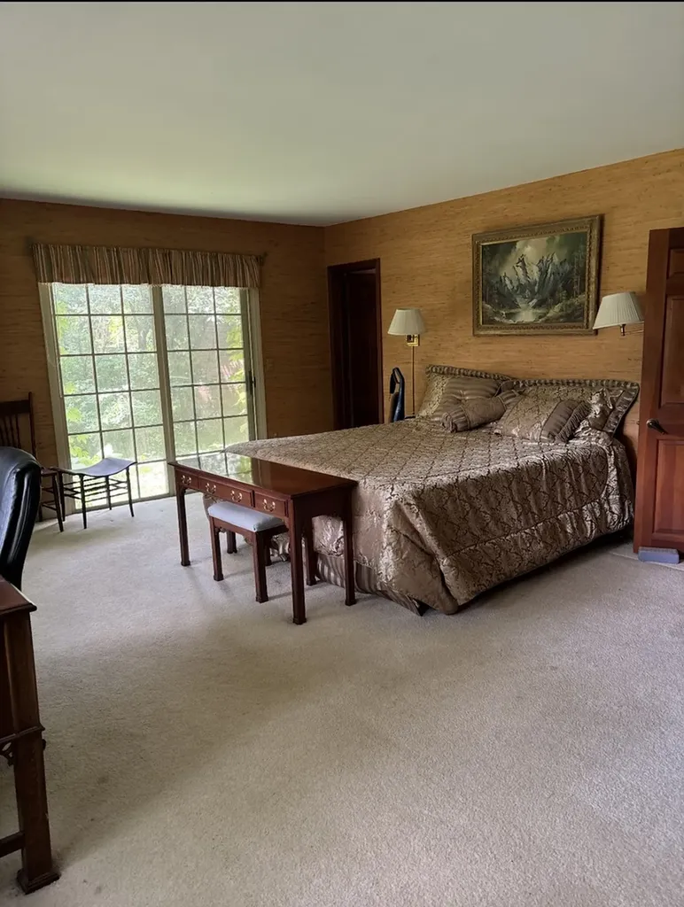 29W101 Morris Court Warrenville IL 60555