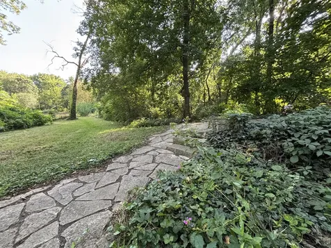 29W101 Morris Court Warrenville IL 60555