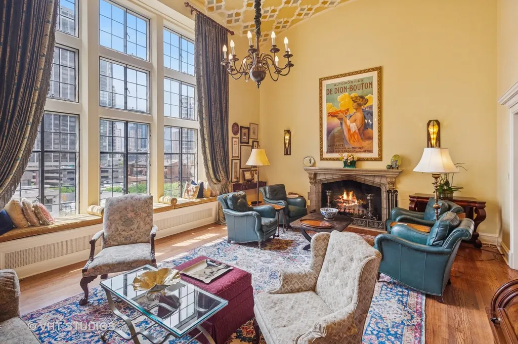 20 East Cedar Street Chicago IL 60610