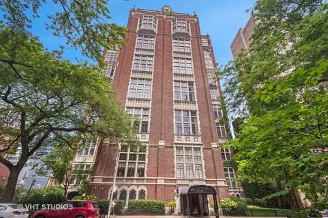 20 East Cedar Street Chicago IL 60610