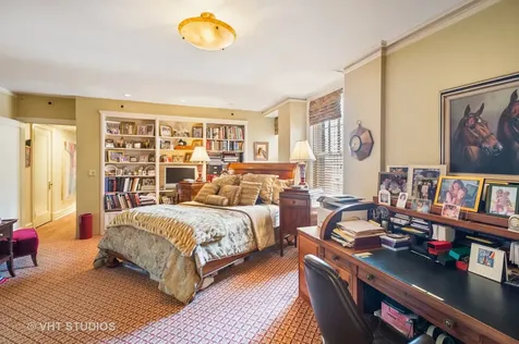 20 East Cedar Street Chicago IL 60610