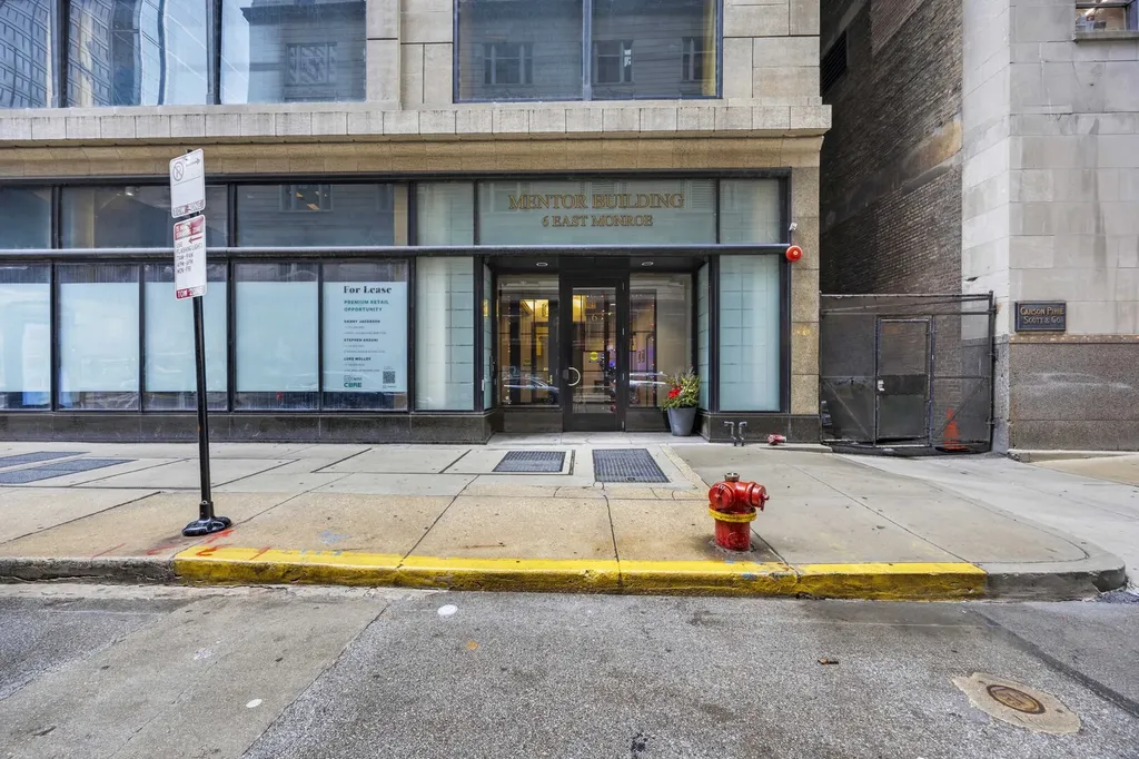 6 East Monroe Street Chicago IL 60603