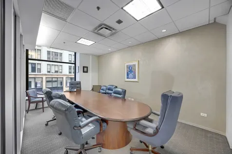 6 East Monroe Street Chicago IL 60603