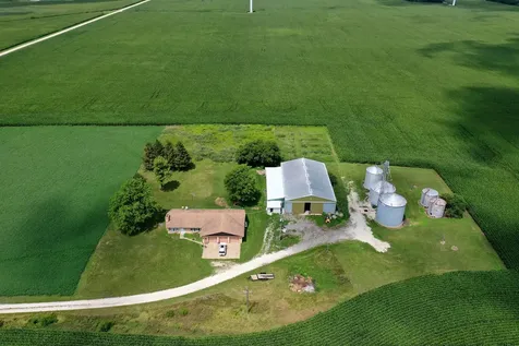 3740 N 1300 East Road Kempton IL 60946