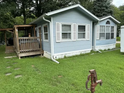 11-250 Woodhaven Lakes Sublette IL 61367