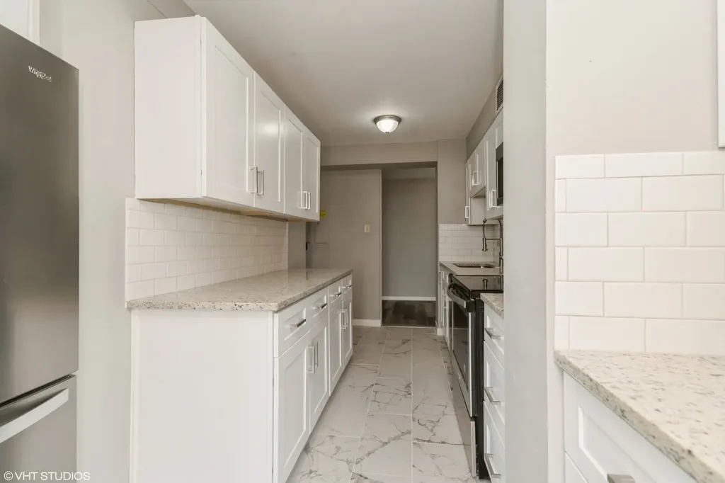 601 East 32nd Street Chicago IL 60616