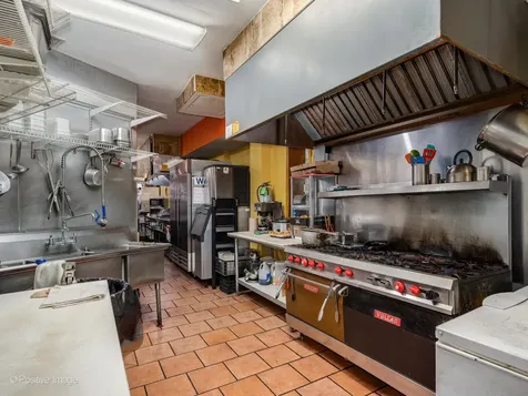 1517 West Taylor Street Chicago IL 60607