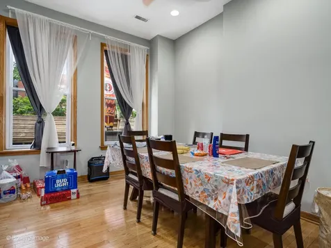 1517 West Taylor Street Chicago IL 60607