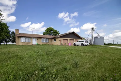 3740 North 1300e Road Kempton IL 60946