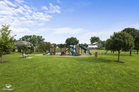 2812 Ninovan Lane Minooka IL 60447