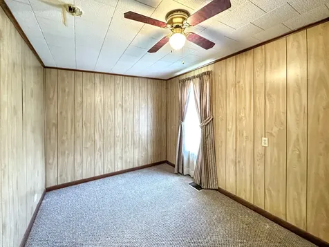615 South Central Street Gilman IL 60938