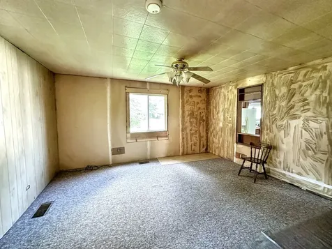 615 South Central Street Gilman IL 60938