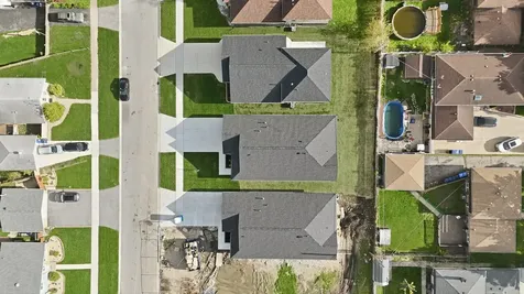 10718 South Worth Avenue Worth IL 60482