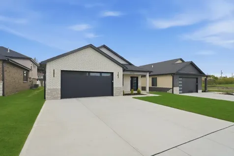 10718 South Worth Avenue Worth IL 60482