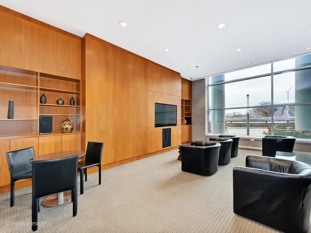 600 North Lake Shore Drive Chicago IL 60611