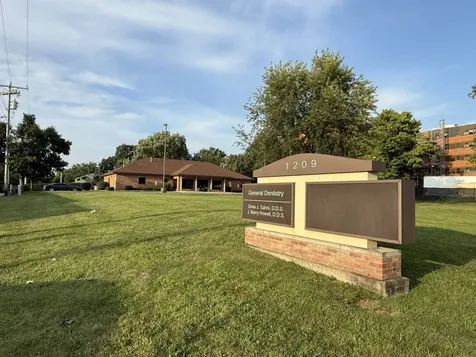 1209 East Colorado Avenue Urbana IL 61801