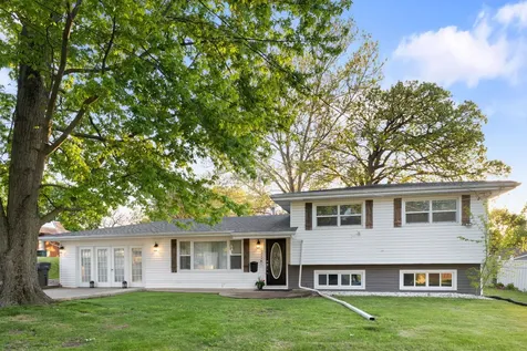 1325 Douglas Avenue Montgomery IL 60538