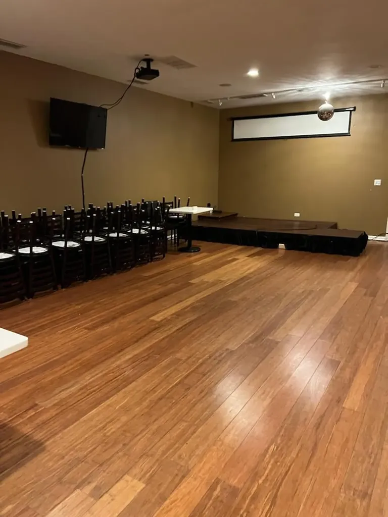 4461 North Pulaski Road Chicago IL 60630