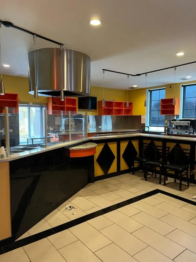 4461 North Pulaski Road Chicago IL 60630
