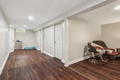 23W285 Armitage Avenue Glen Ellyn IL 60137