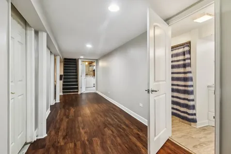 23W285 Armitage Avenue Glen Ellyn IL 60137