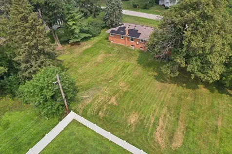 23W285 Armitage Avenue Glen Ellyn IL 60137