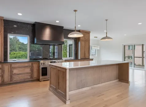 8886 Johnston Road Burr Ridge IL 60522