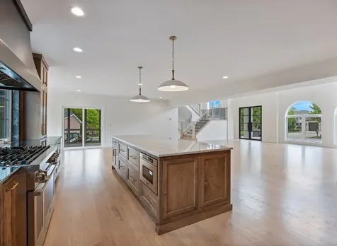 8886 Johnston Road Burr Ridge IL 60522