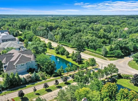 8886 Johnston Road Burr Ridge IL 60522