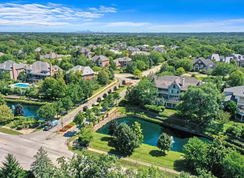 8886 Johnston Road Burr Ridge IL 60522