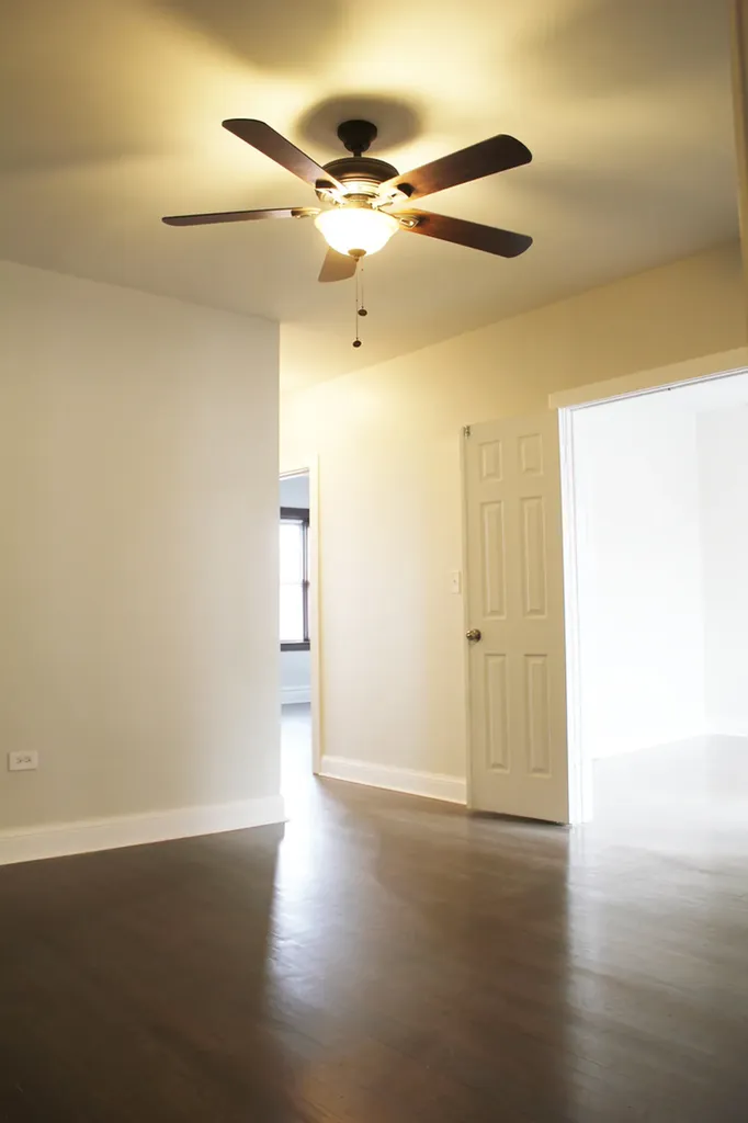 6 West 111th Place Chicago IL 60628