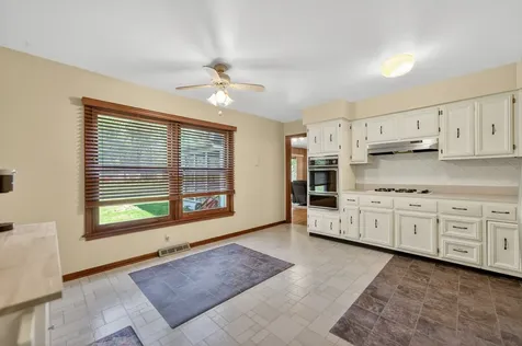 272 South Forest Avenue Batavia IL 60510