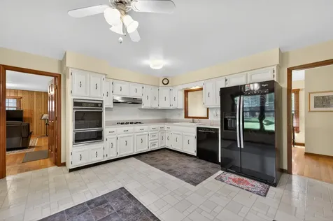 272 South Forest Avenue Batavia IL 60510