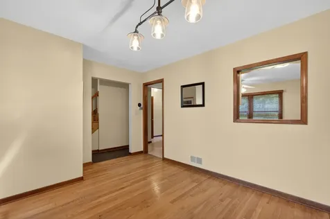 272 South Forest Avenue Batavia IL 60510