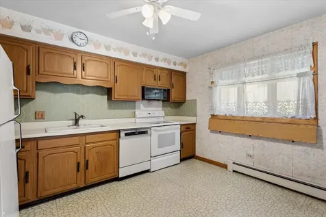 69 Lincoln Avenue Riverside IL 60546