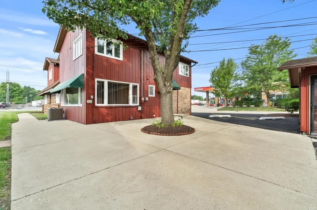 16143 South Lincoln Highway Plainfield IL 60544