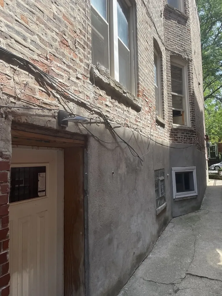 718 South Claremont Avenue Chicago IL 60612