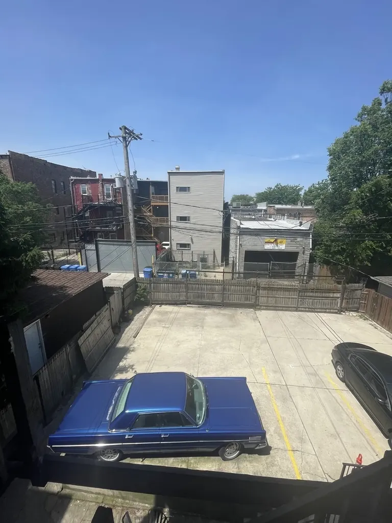 718 South Claremont Avenue Chicago IL 60612