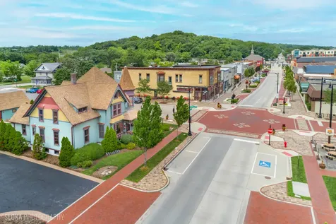 302 South Main Street Algonquin IL 60102